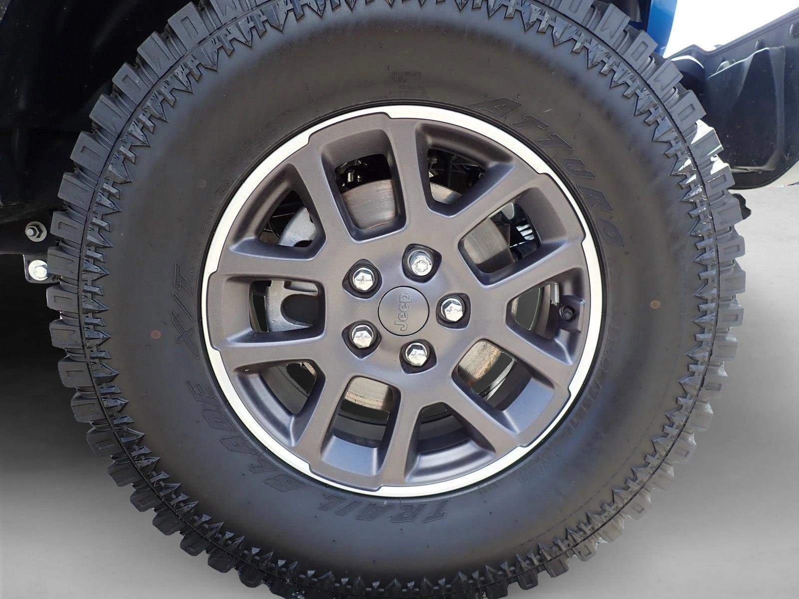 Used 2021 Jeep Gladiator Overland w/ Popular Equipment Package AWD/4WD image 7