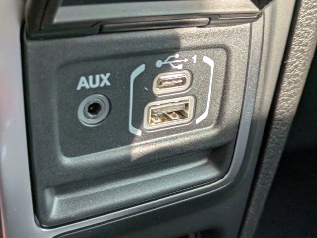 New 2026 Jeep Gladiator Sport image 18