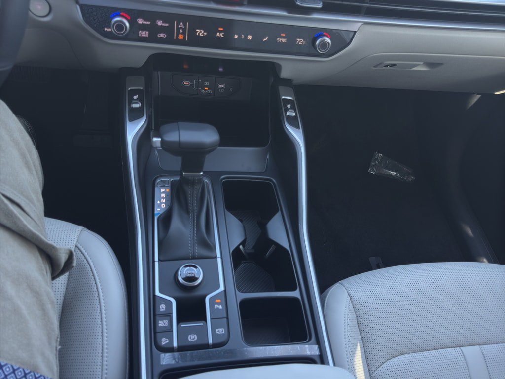 New 2026 Kia Sorento S w/ S Panoramic Sunroof Package FWD image 19