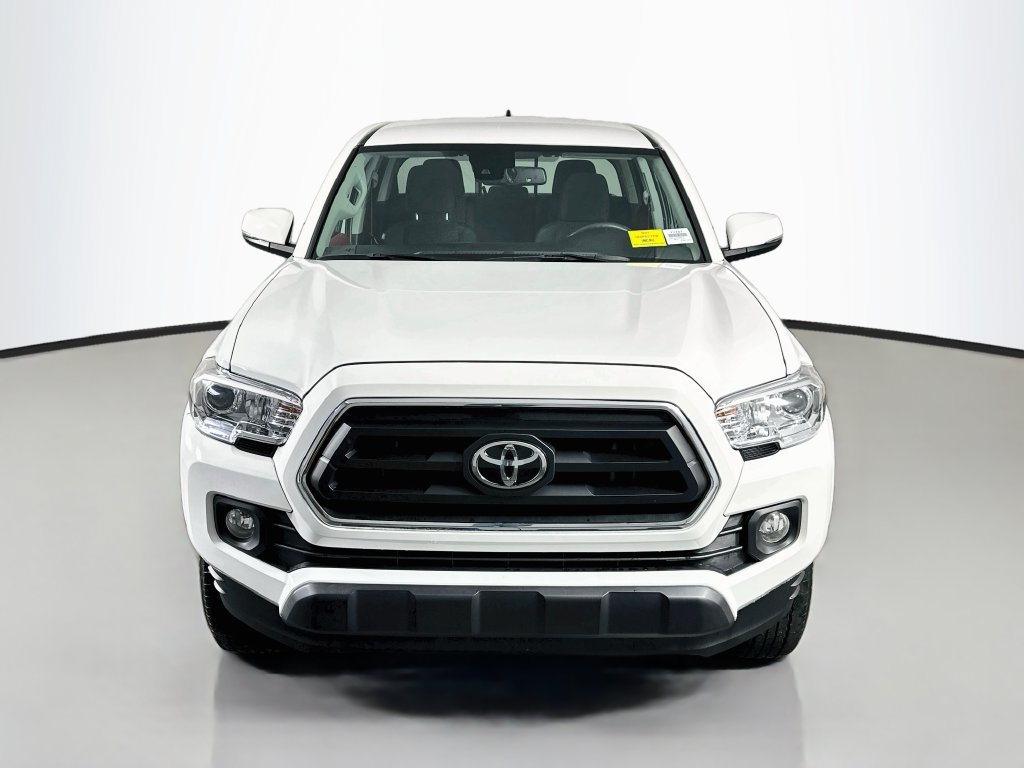 Used 2023 Toyota Tacoma SR5 w/ Technology Package AWD/4WD image 2