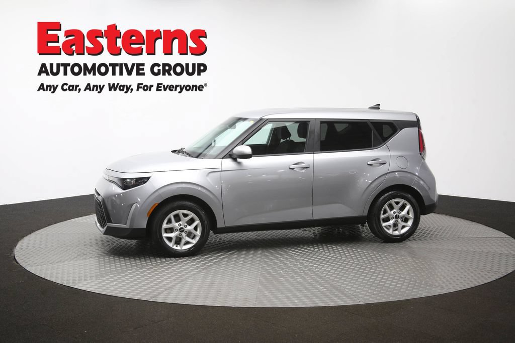 Used 2023 Kia Soul LX w/ Option Group 015 FWD image 58