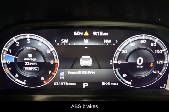 Used 2024 Mitsubishi Outlander SE Black Edition image 11