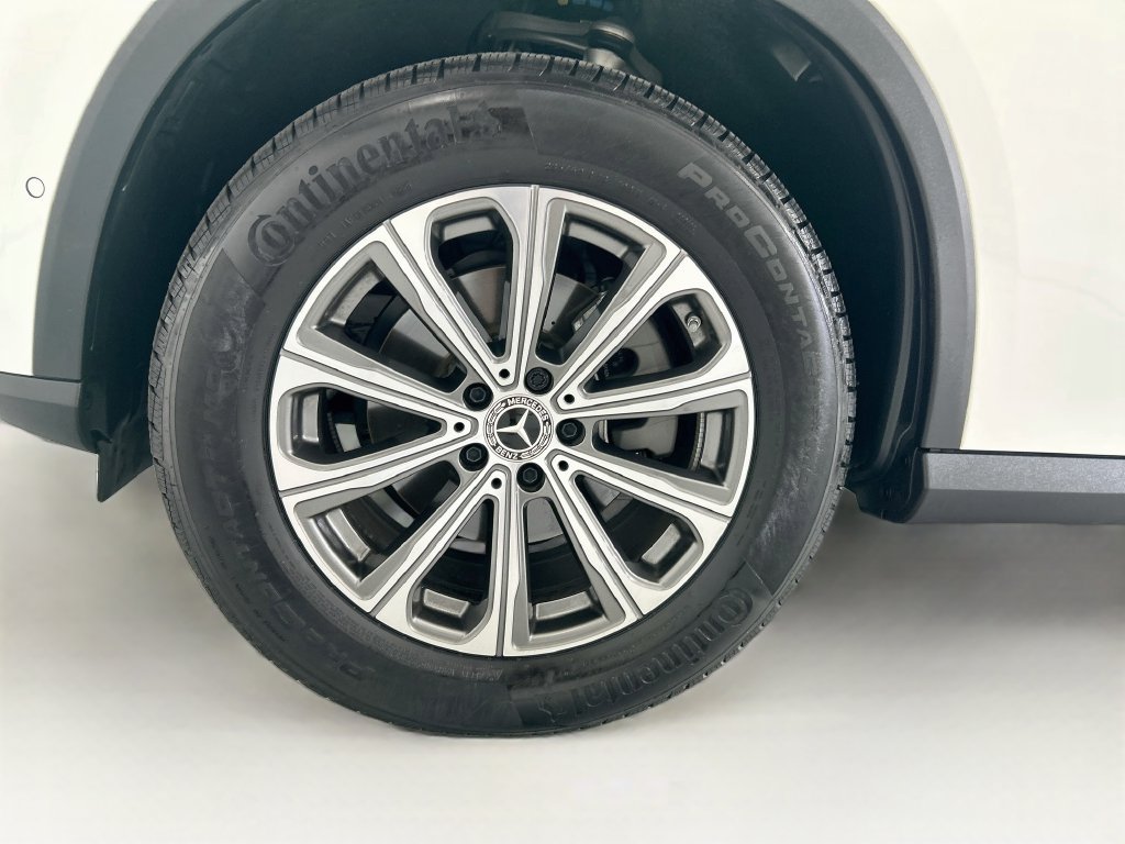 Certified 2026 Mercedes-Benz GLC 300 image 28