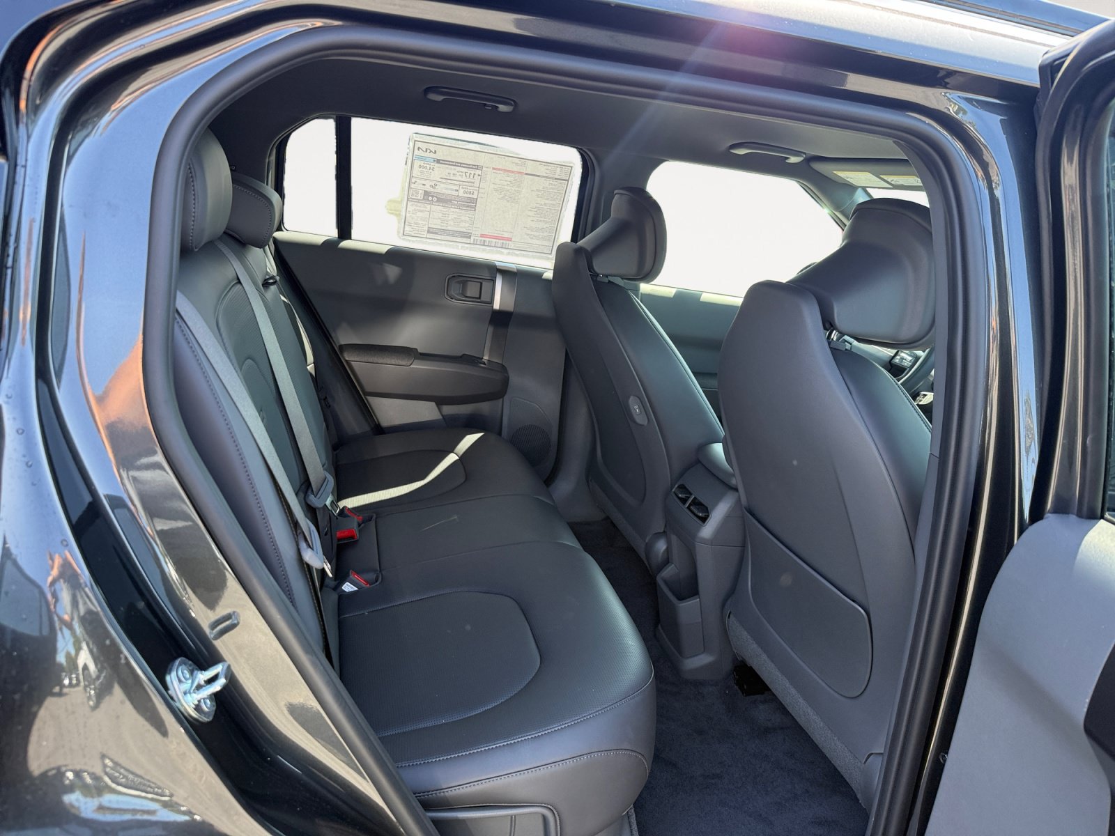 New 2027 Kia EV3 Wind FWD image 18