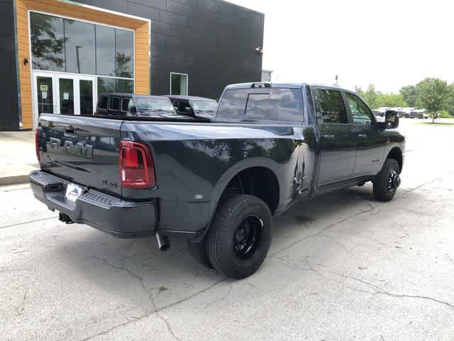 New 2026 RAM 3500 Big Horn AWD/4WD image 6