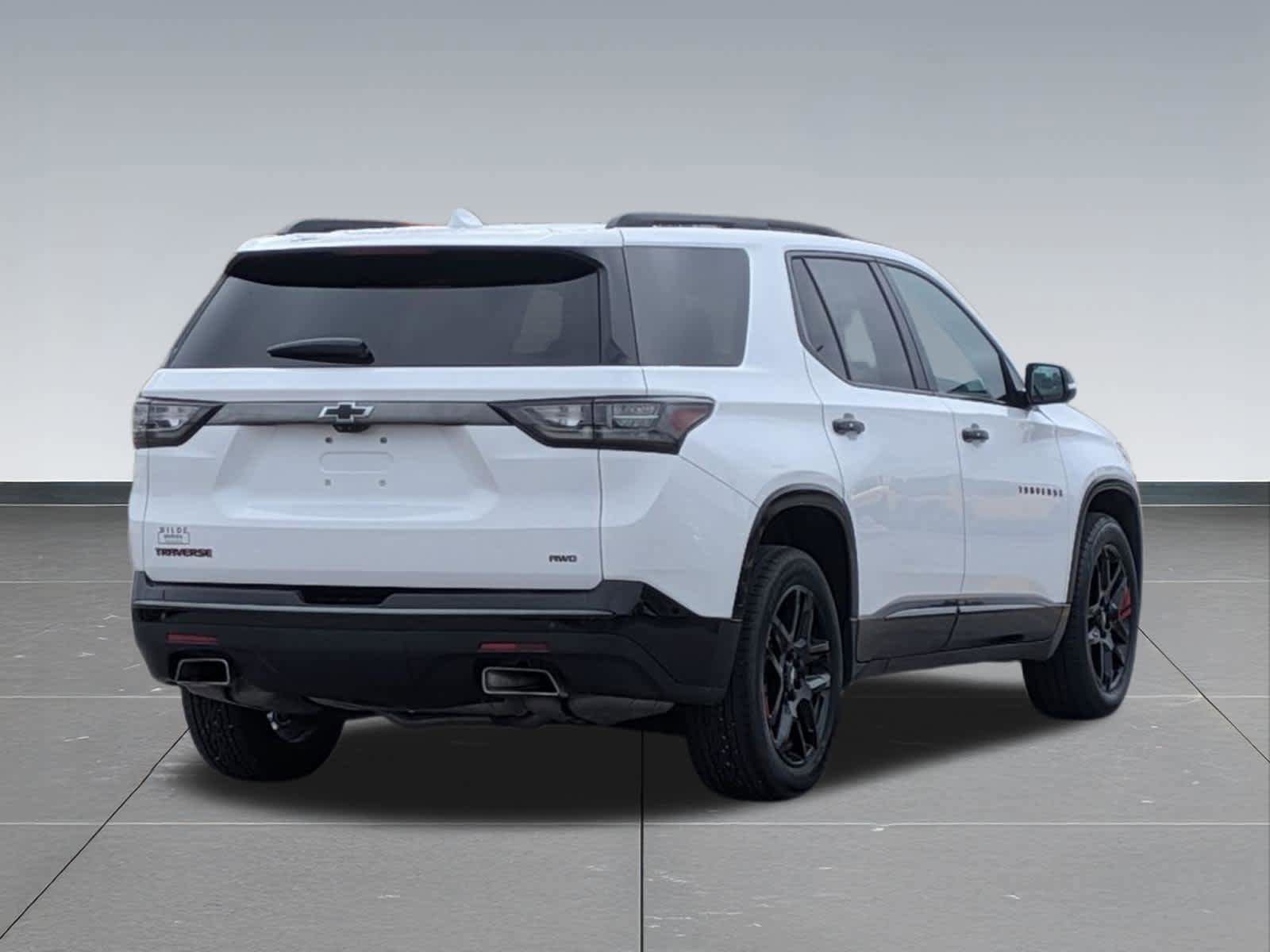 Used 2020 Chevrolet Traverse Premier w/ Redline Edition AWD/4WD image 6