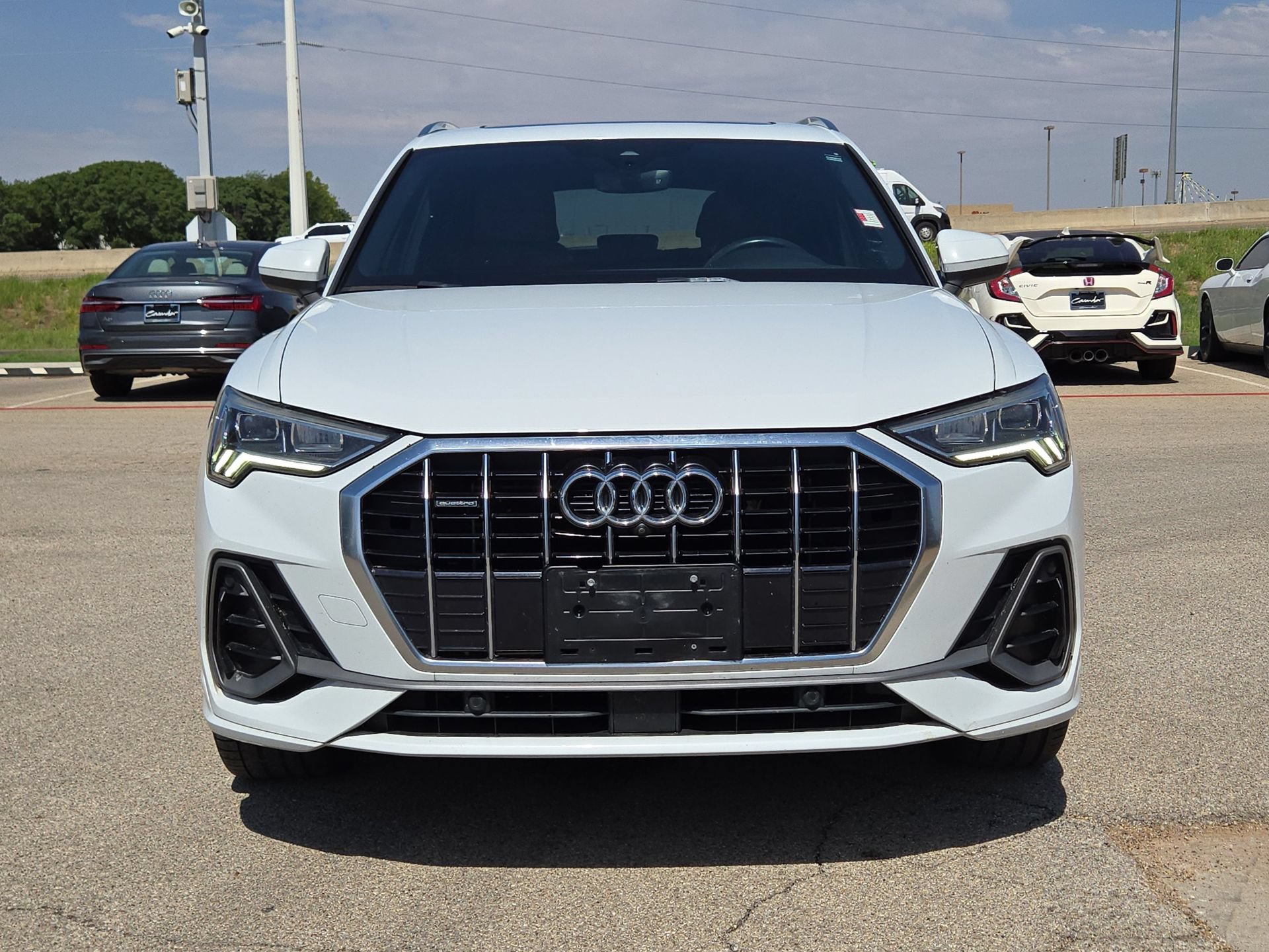 Used 2019 Audi Q3 2.0T Prestige w/ Prestige Package AWD/4WD image 10