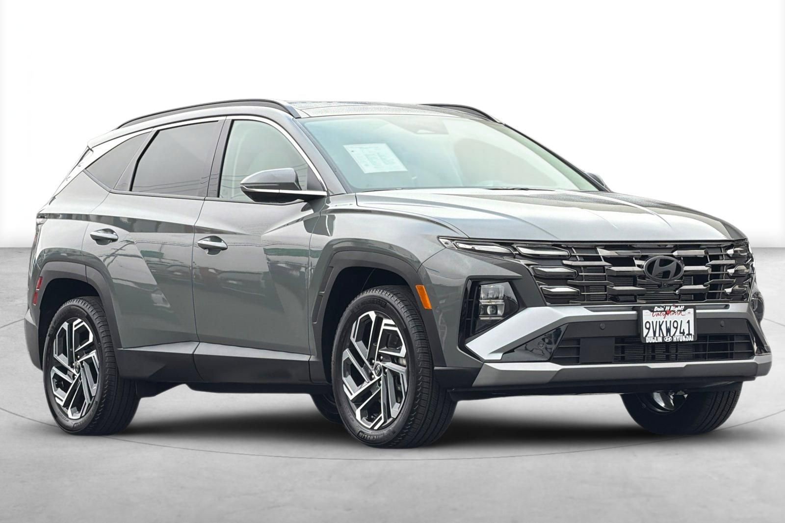 Certified 2025 Hyundai Tucson Limited image 11