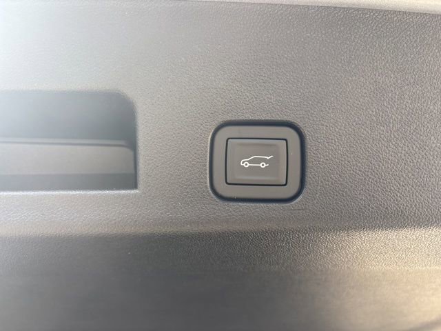 New 2026 Chevrolet Traverse LT w/ Driver Confidence Package image 42