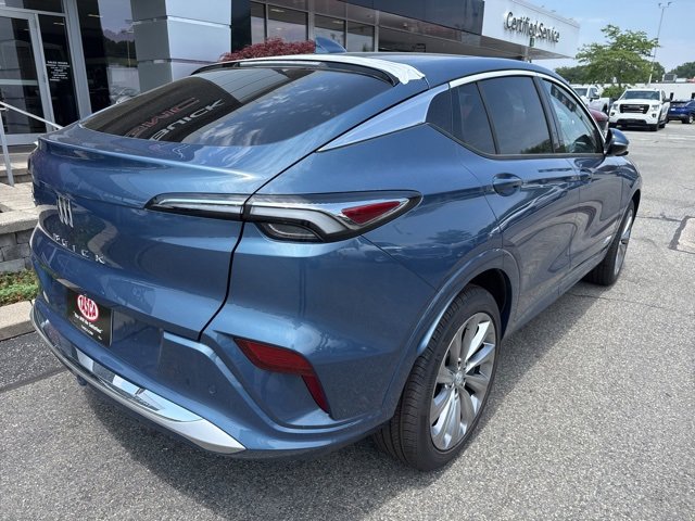 New 2025 Buick Envista Avenir image 7