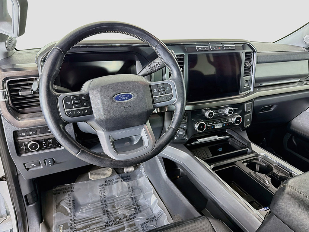 Used 2024 Ford F250 Lariat w/ Lariat Ultimate Package AWD/4WD image 25