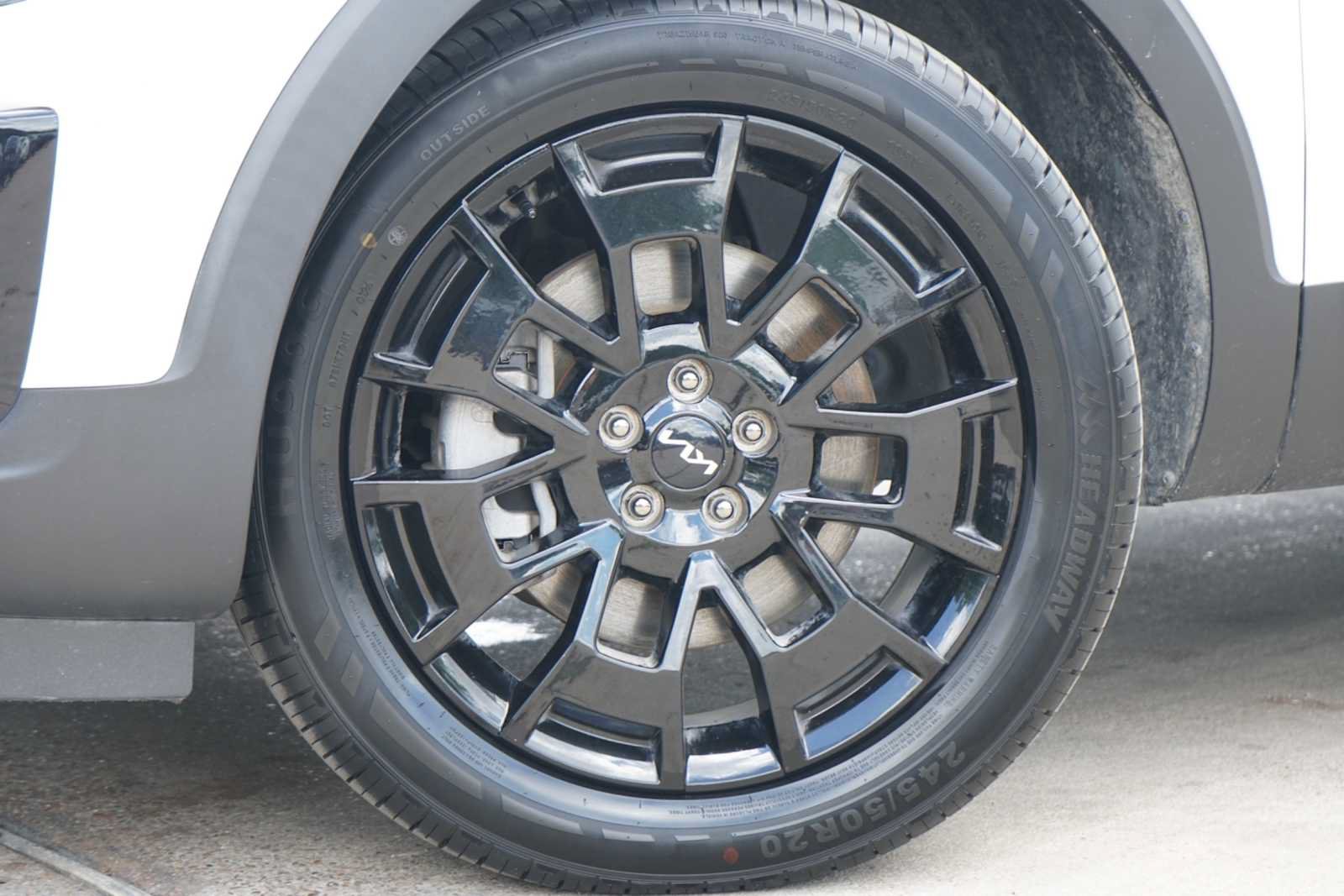 Certified 2022 Kia Telluride SX w/ SX Prestige Package AWD/4WD image 2