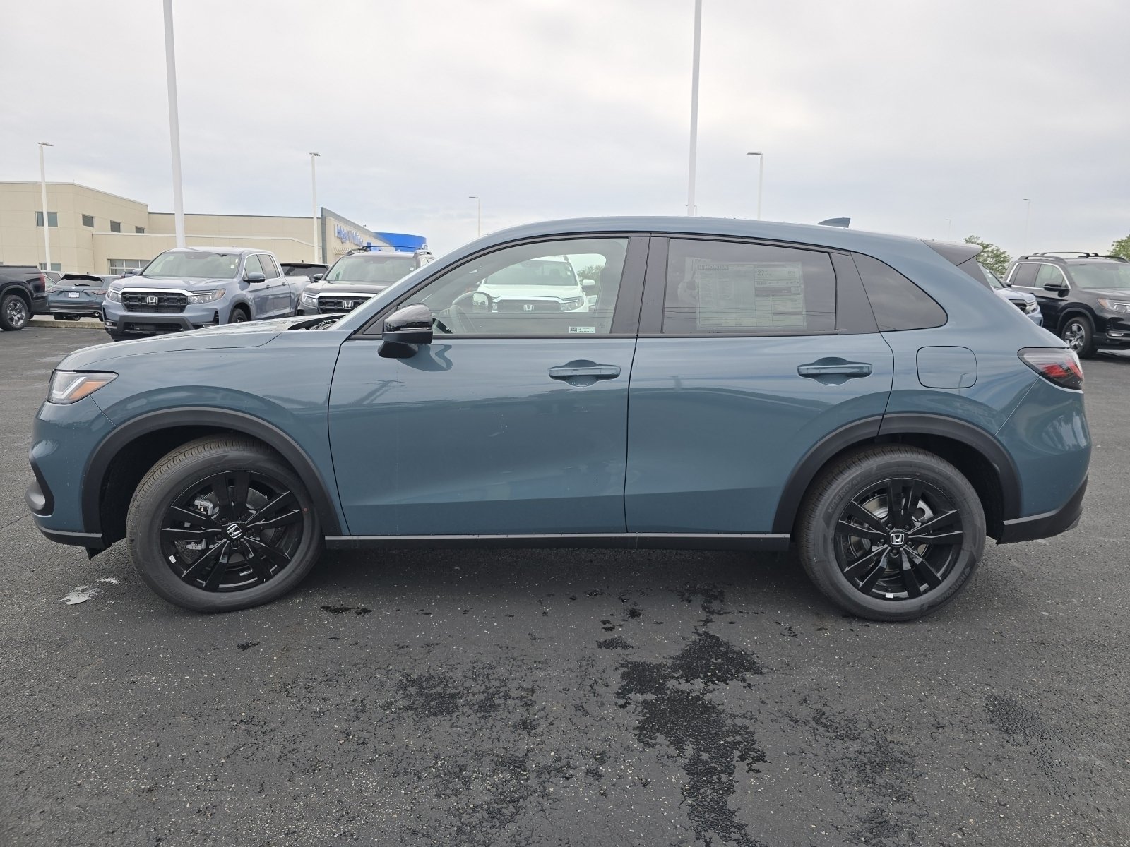 New 2027 Honda HR-V Sport image 8
