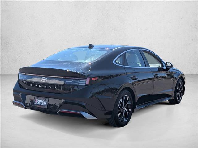 Used 2025 Hyundai Sonata SEL FWD image 5