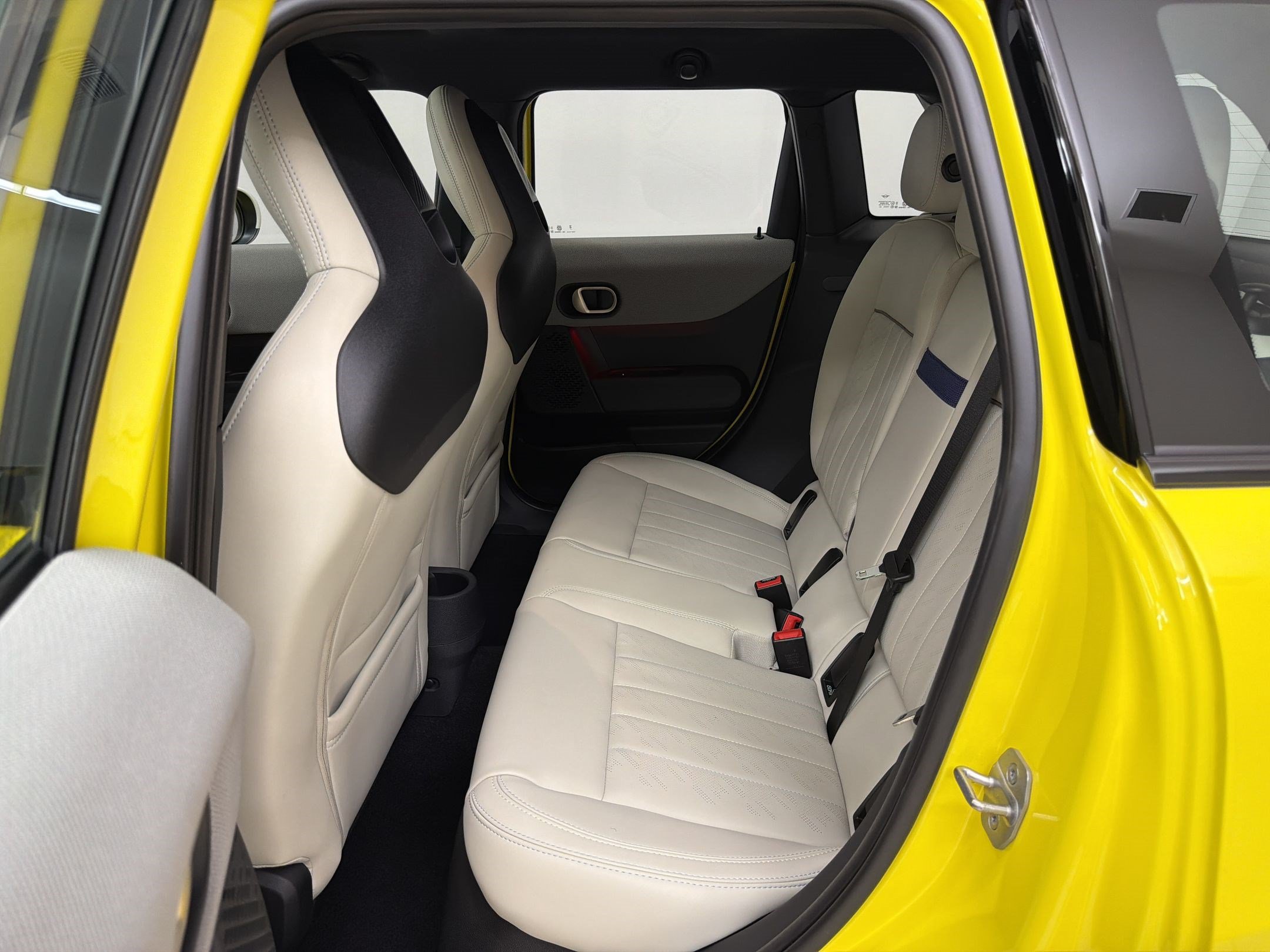 Used 2026 MINI Cooper S FWD image 24