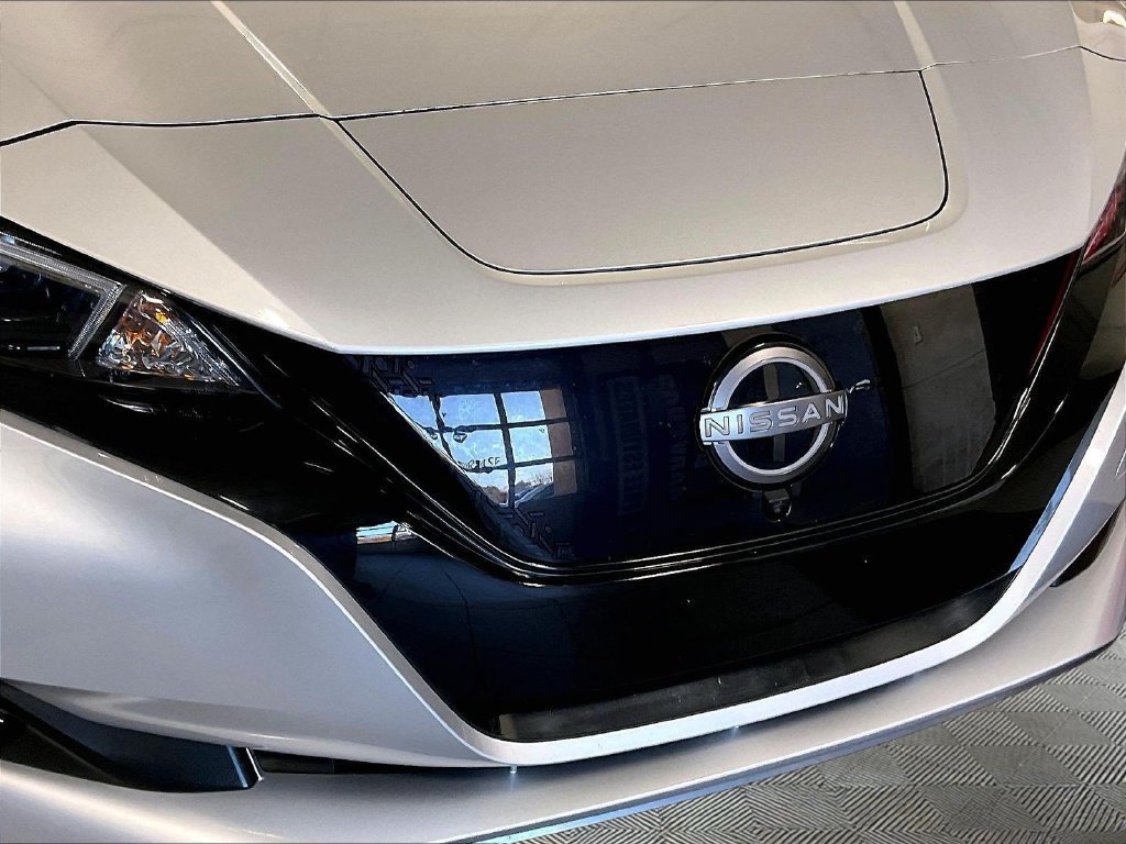 Certified 2025 Nissan Leaf SV Plus FWD image 31