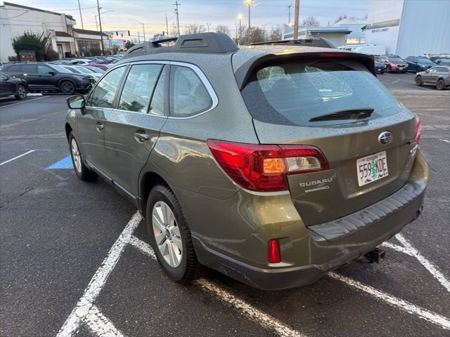 Used 2017 Subaru Outback 2.5i image 6