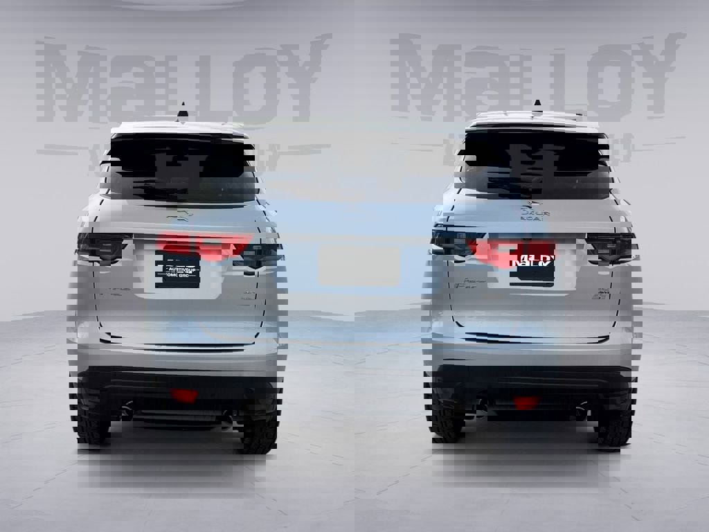Used 2020 Jaguar F-PACE Prestige image 4