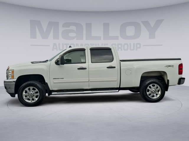 Used 2011 Chevrolet Silverado 3500 LT w/ Interior Plus Package AWD/4WD image 2