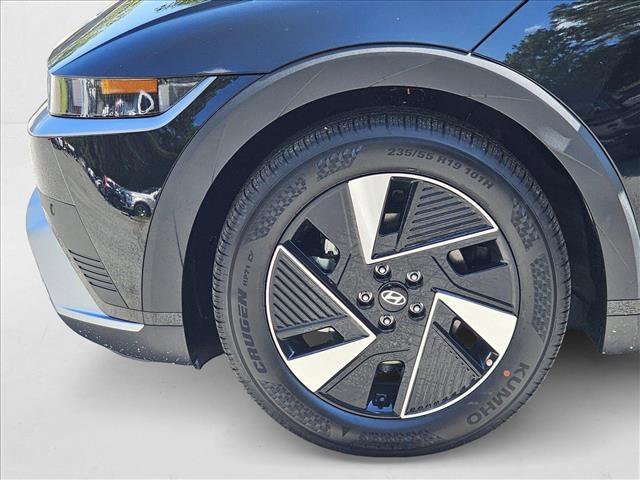 New 2025 Hyundai Ioniq 5 SEL image 10