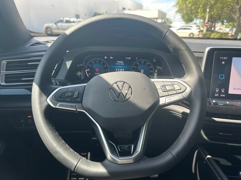 New 2026 Volkswagen Atlas Cross Sport SEL R-Line AWD/4WD image 19