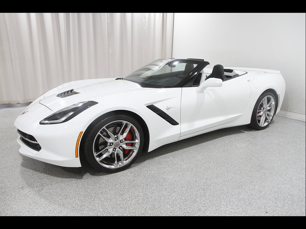 Used 2016 Chevrolet Corvette Stingray Convertible w/ 3LT Preferred Equipment Group RWD image 4