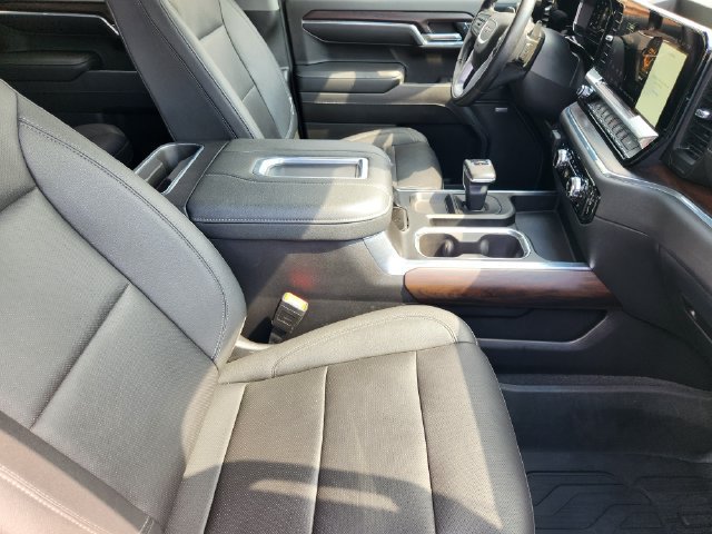 Used 2022 GMC Sierra 1500 SLT AWD/4WD image 14