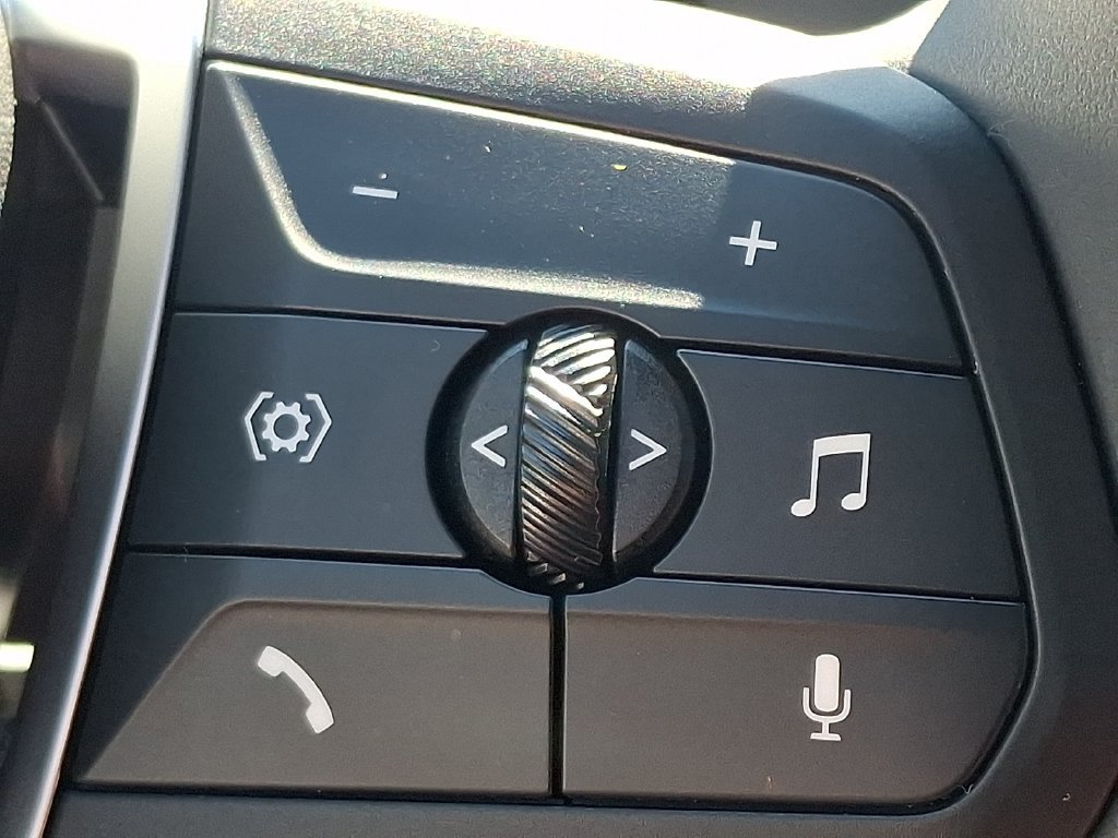 Certified 2025 BMW 228i xDrive AWD/4WD image 23
