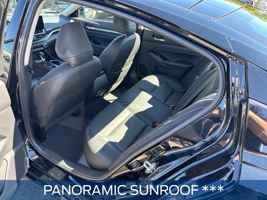 Used 2024 Nissan Altima 2.5 SR w/ SR Premium Package FWD image 4