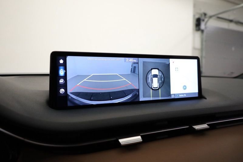 Used 2024 Genesis GV70 2.5T w/ Advanced Package image 19