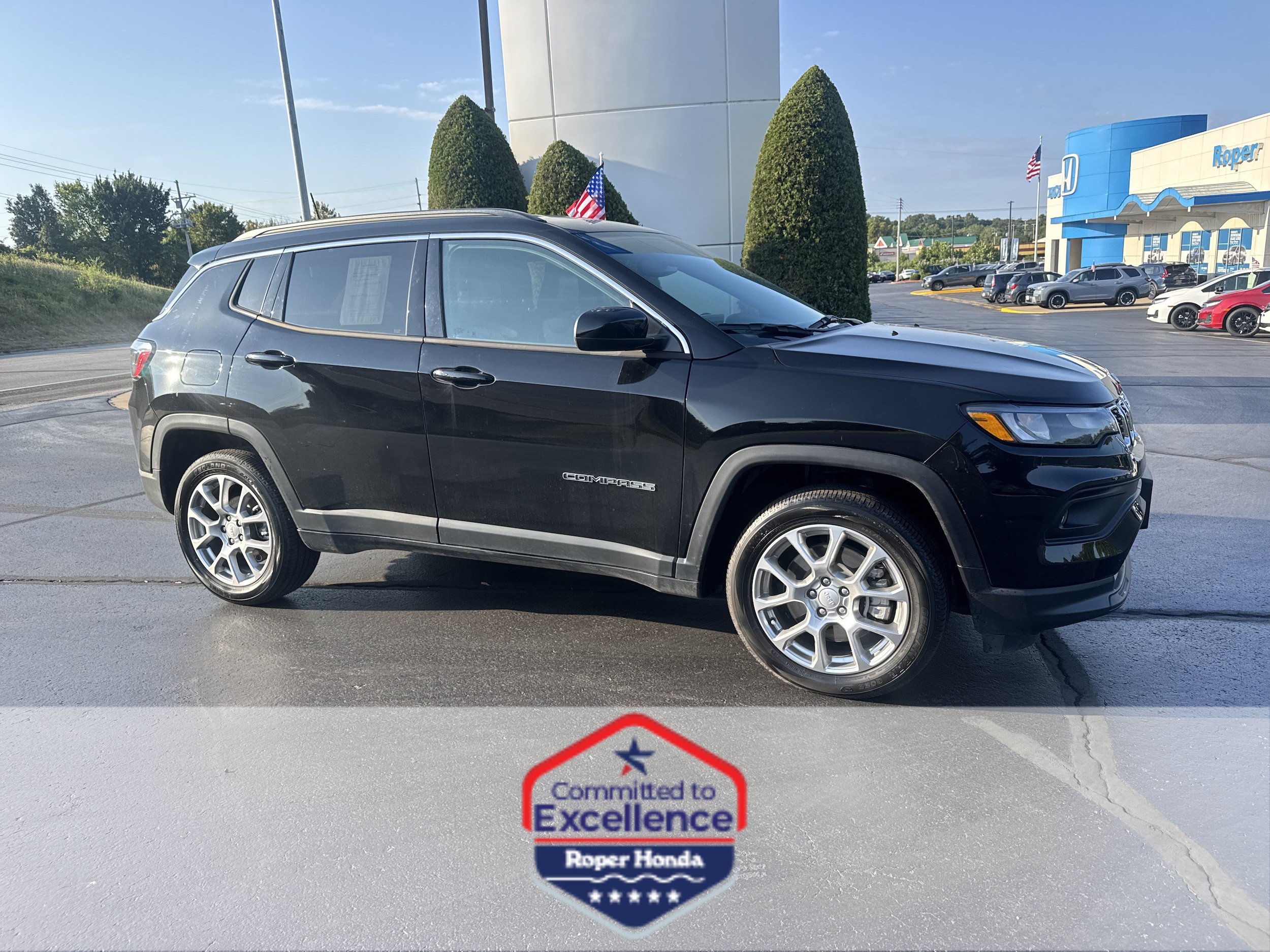 Used 2024 Jeep Compass Latitude