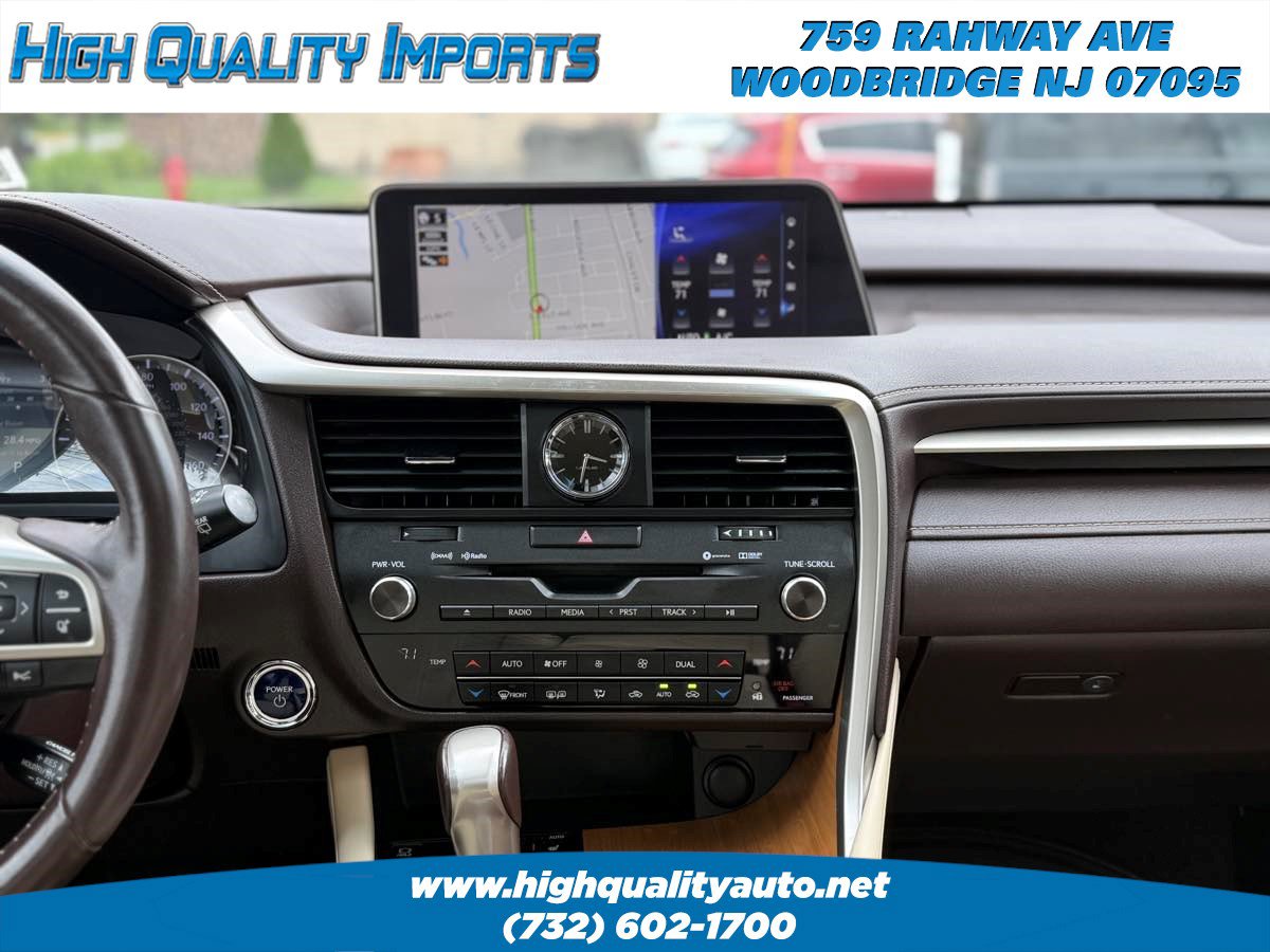 Used 2019 Lexus RX 450h AWD w/ Navigation Package image 30