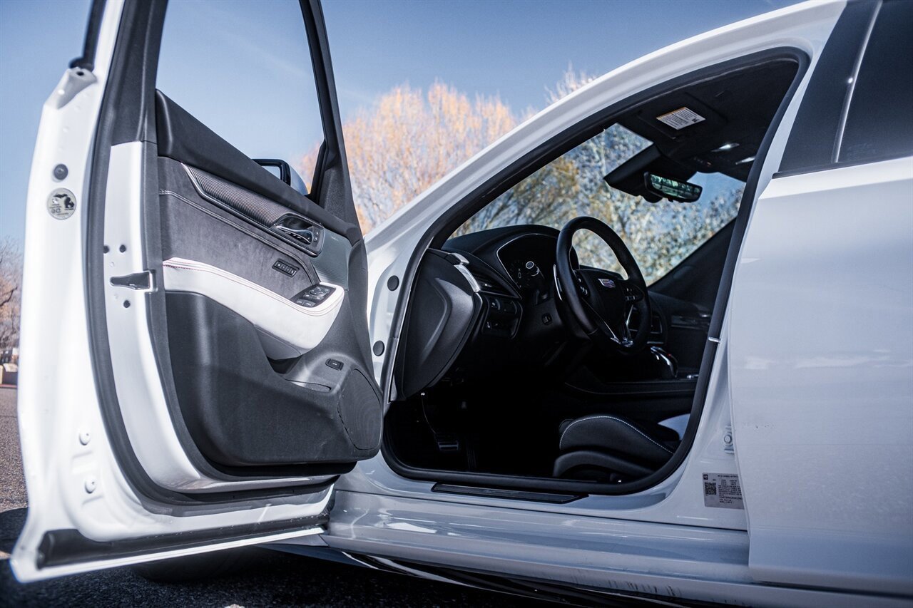 Used 2024 Cadillac CT5 V Blackwing w/ Super Cruise 2 Package image 19