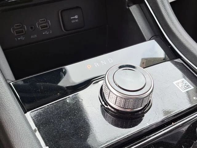 Used 2023 Jeep Grand Cherokee Limited RWD image 16