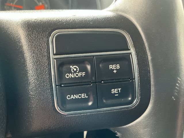 Used 2015 Jeep Patriot High Altitude AWD/4WD image 19