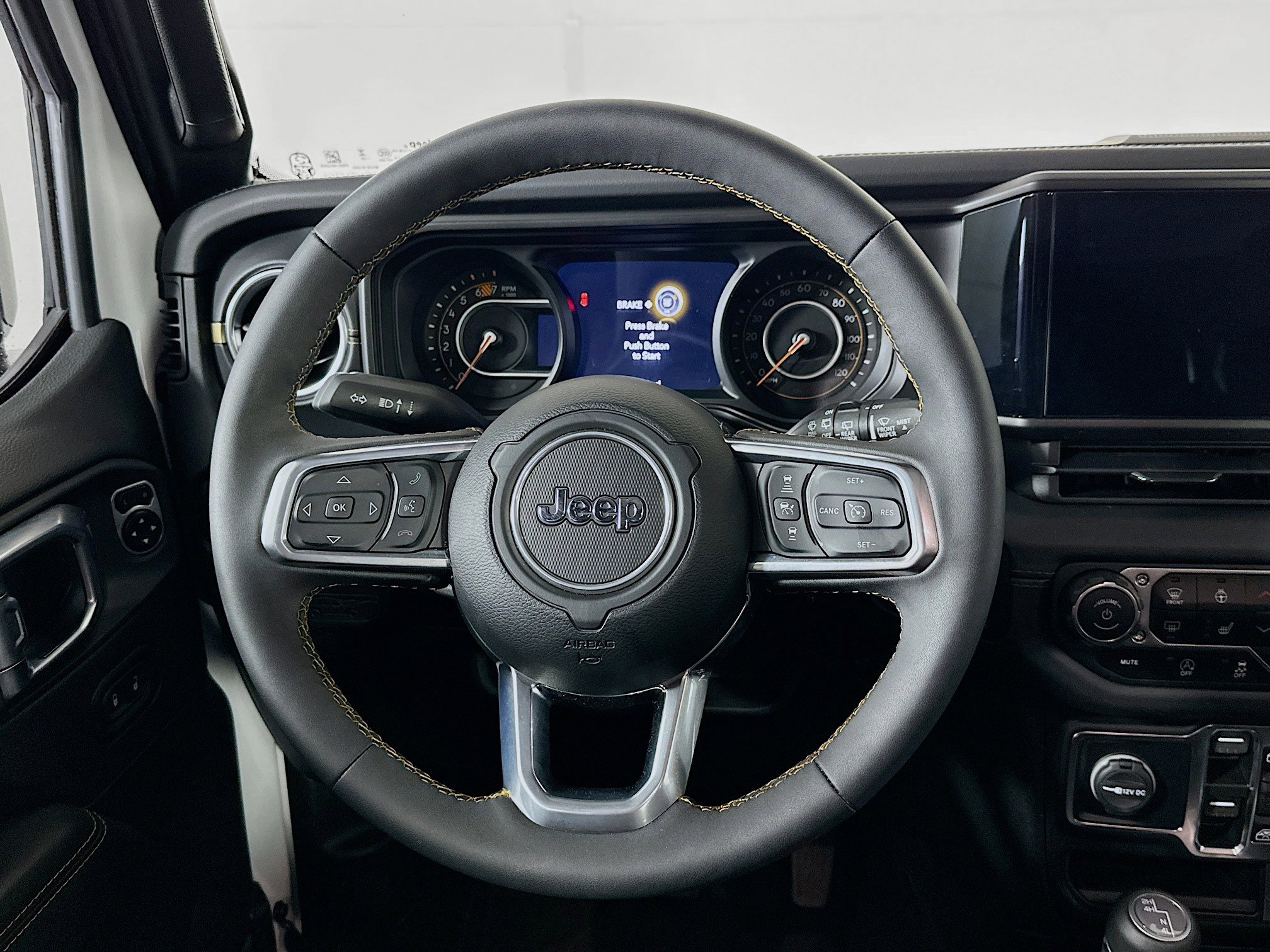 Used 2024 Jeep Wrangler Sahara w/ Technology Group image 18