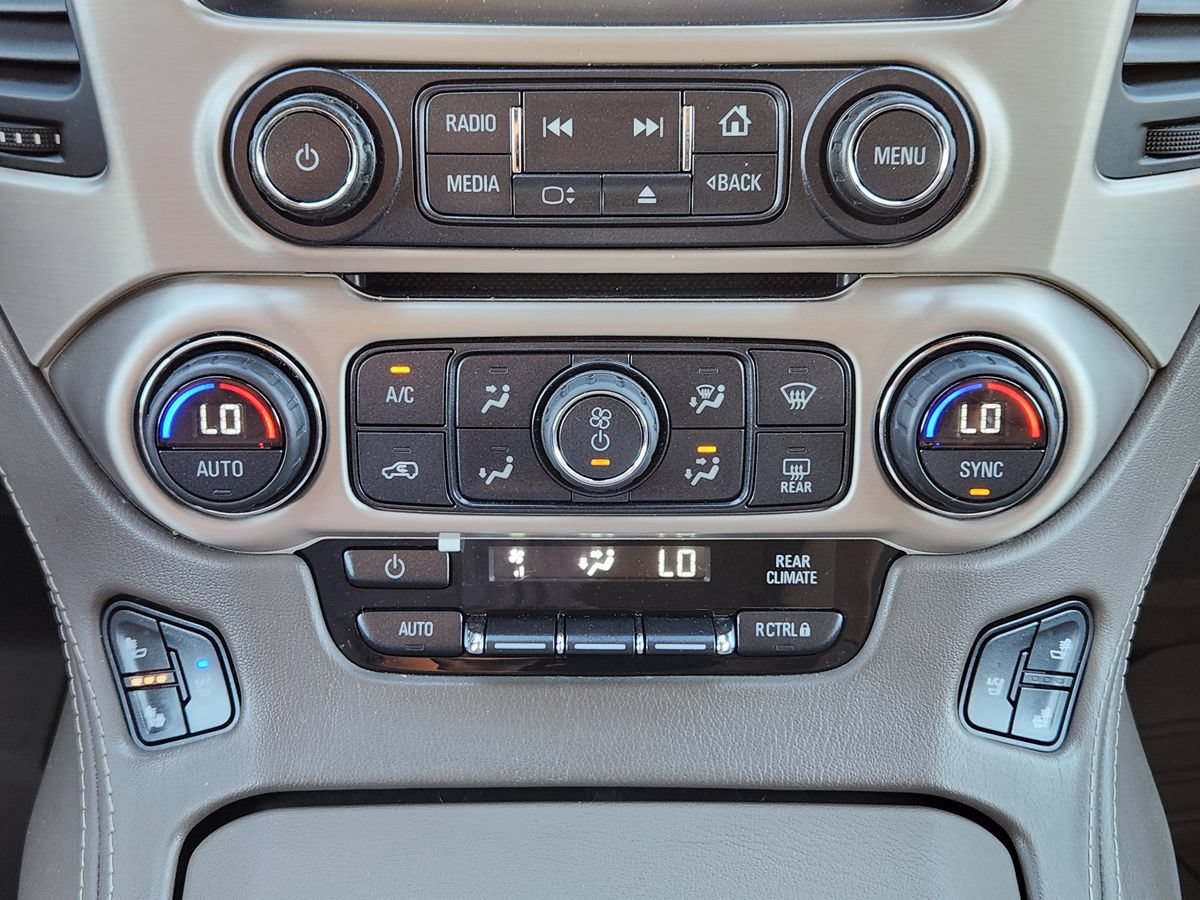 Used 2015 GMC Yukon Denali w/ Premium Package AWD/4WD image 33