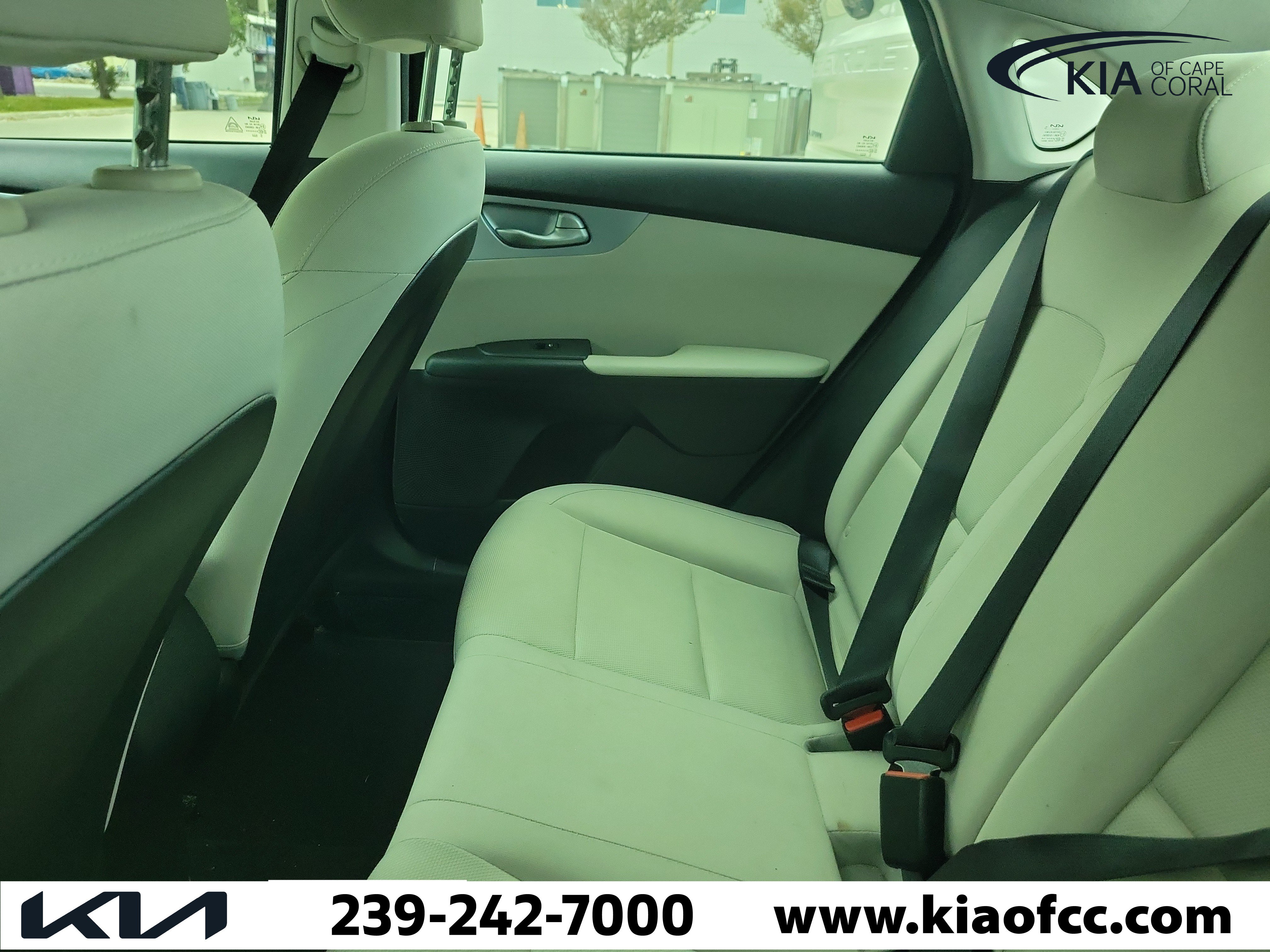 Used 2022 Kia Forte LXS FWD image 9