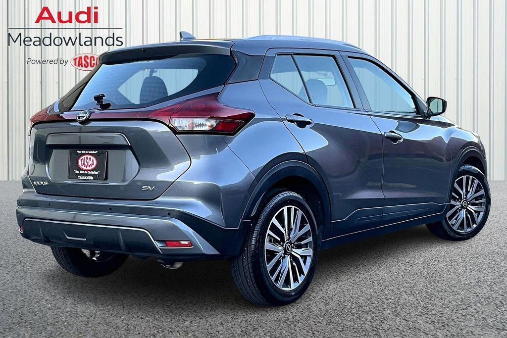 Used 2022 Nissan Kicks SV FWD image 6