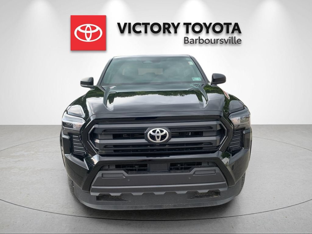 Used 2025 Toyota Tacoma SR w/ SR Upgrade Package RWD image 8