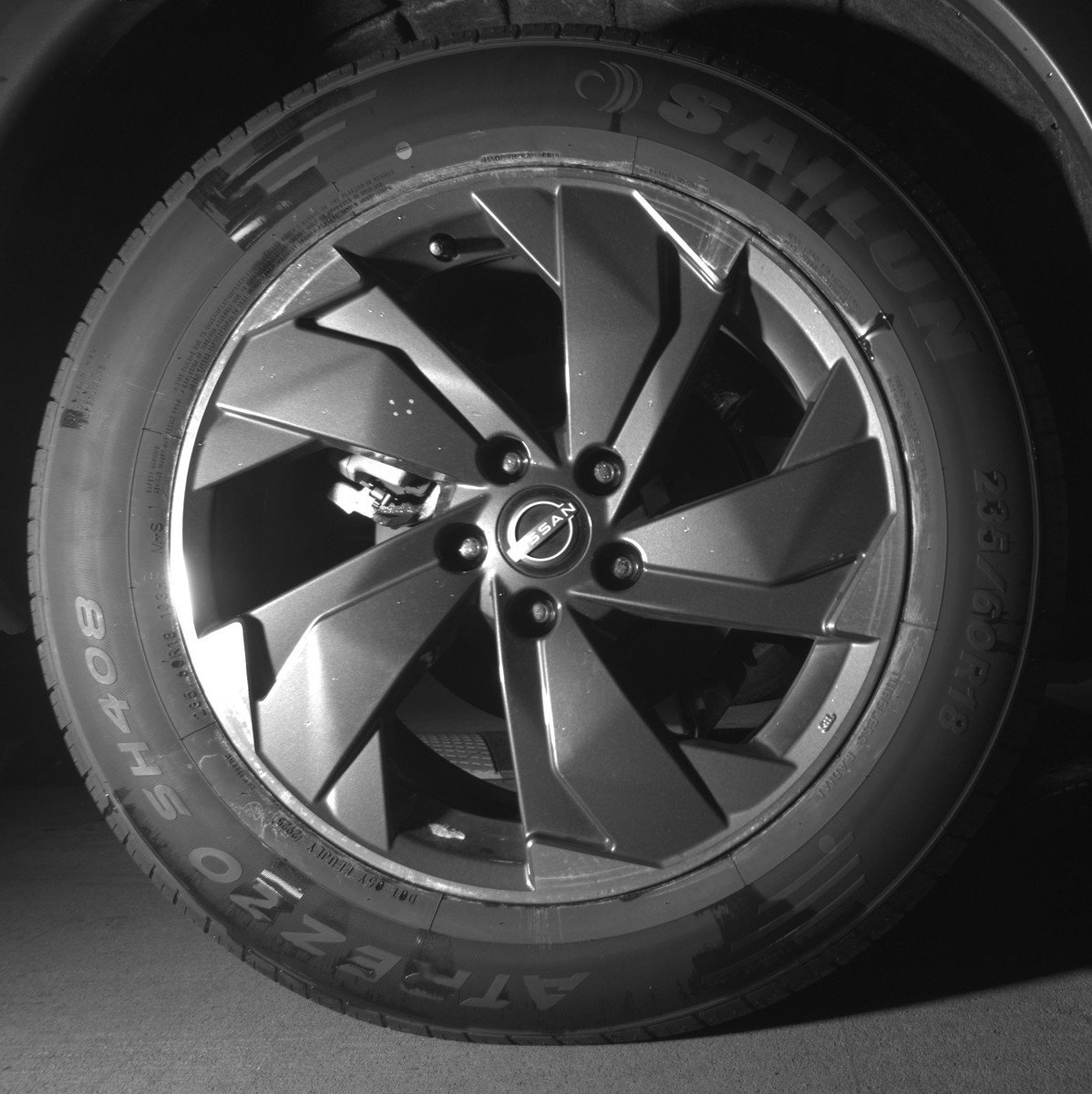 Used 2025 Nissan Rogue SV FWD image 15