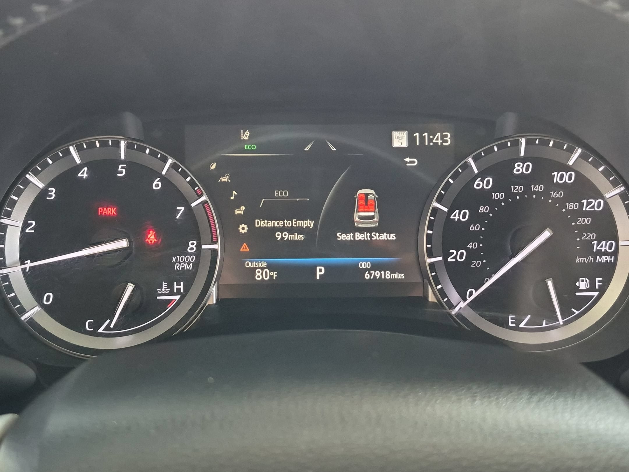 Used 2022 Toyota Highlander XLE FWD image 19