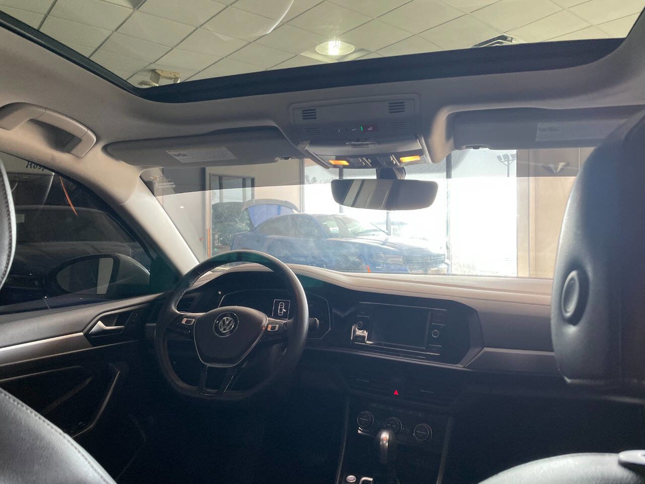 Used 2021 Volkswagen Jetta SE w/ SE Cold Weather Package image 27