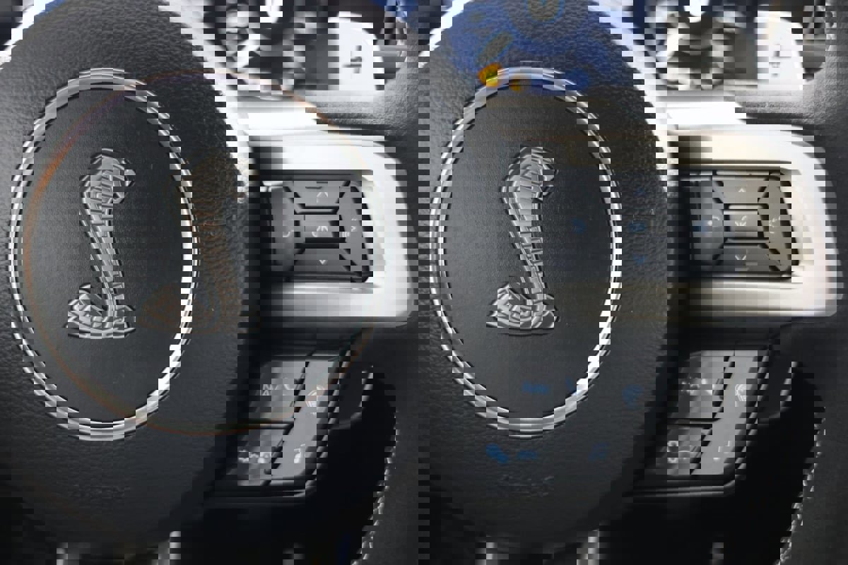 Used 2022 Ford Mustang Shelby GT500 w/ Carbon Fiber Track Pack image 26