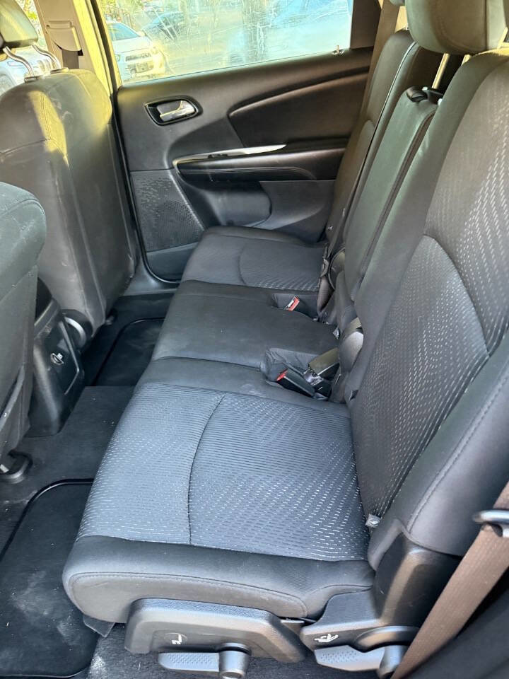 Used 2015 Dodge Journey American Value Package image 12