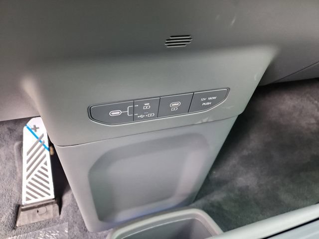 New 2026 Kia EV9 GT-Line AWD/4WD image 16