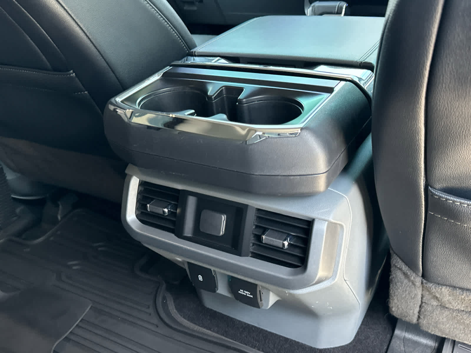 Certified 2022 Ford F150 Lariat w/ Max Trailer Tow Package AWD/4WD image 20