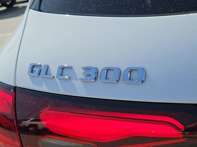 Used 2024 Mercedes-Benz GLC 300 image 12