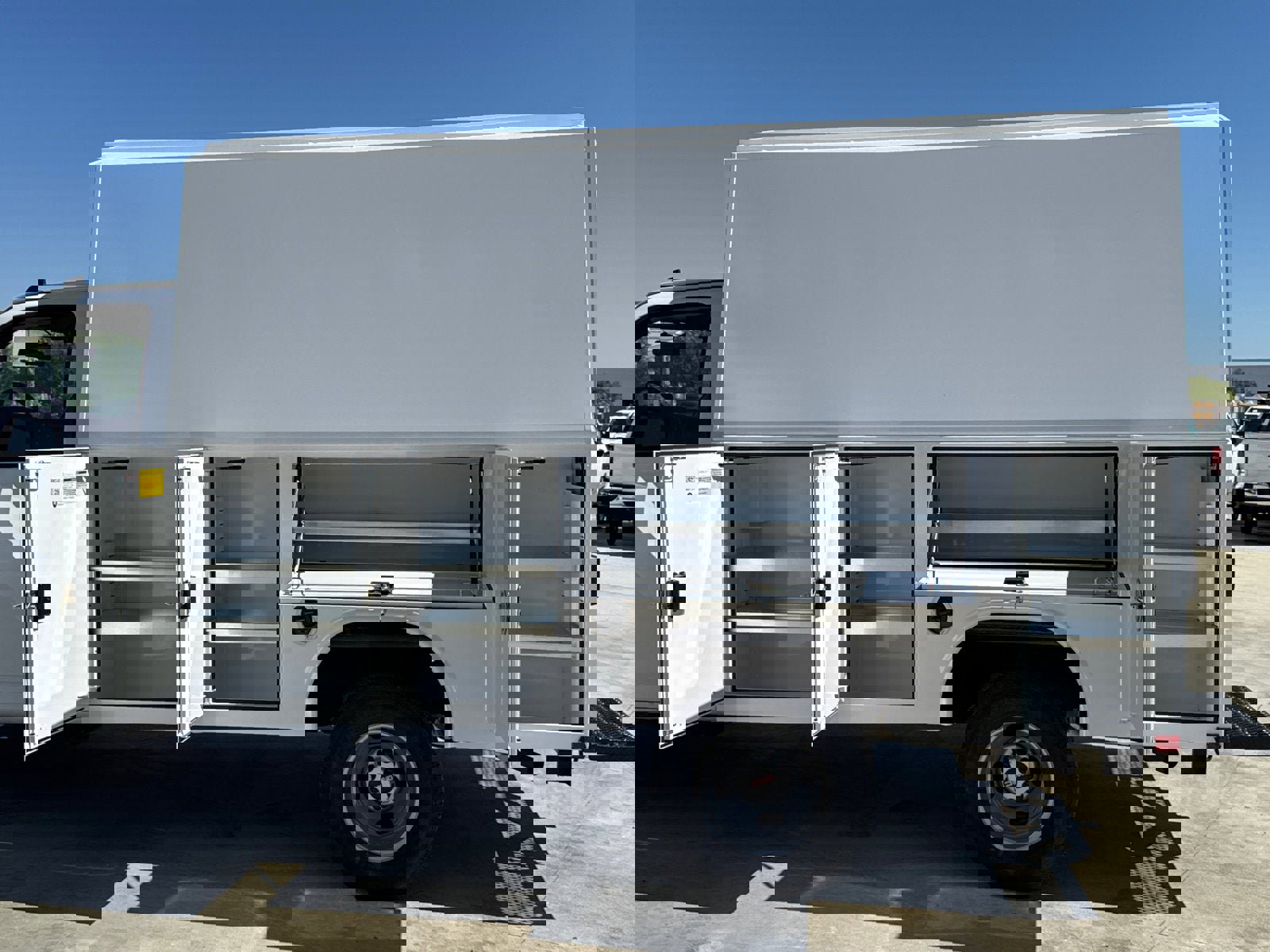 New 2025 GMC Savana 3500 w/ Power Convenience Package image 11