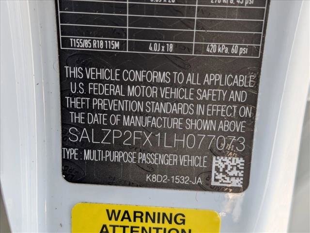 Used 2020 Land Rover Range Rover Evoque SE image 25